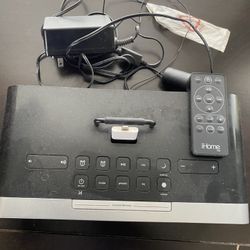 Excellent Condition - iHome IPhone/iPad/iPod Speaker Clock Radio Charger