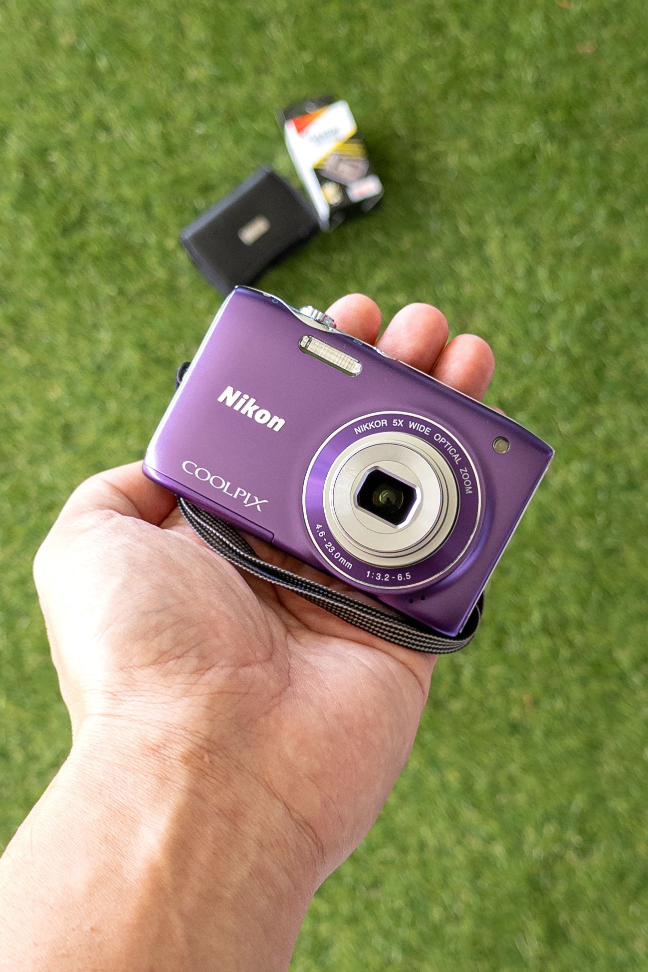 Nikon Coolpix S3100 Digital Camera