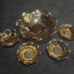 Vintage Carnival Glass Bowl Set