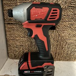 Milwaukee Impact Drill 