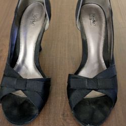 Women's Black Open Toe Heel - Size 9