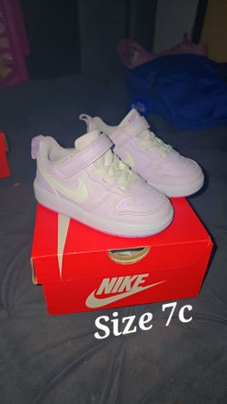 Toddler shoes size 7c