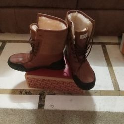 Uggs Size 10