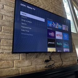 55 Inch Smart TV Onn Roku