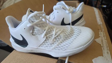 Nike Zoom Hyper Court Volleyball