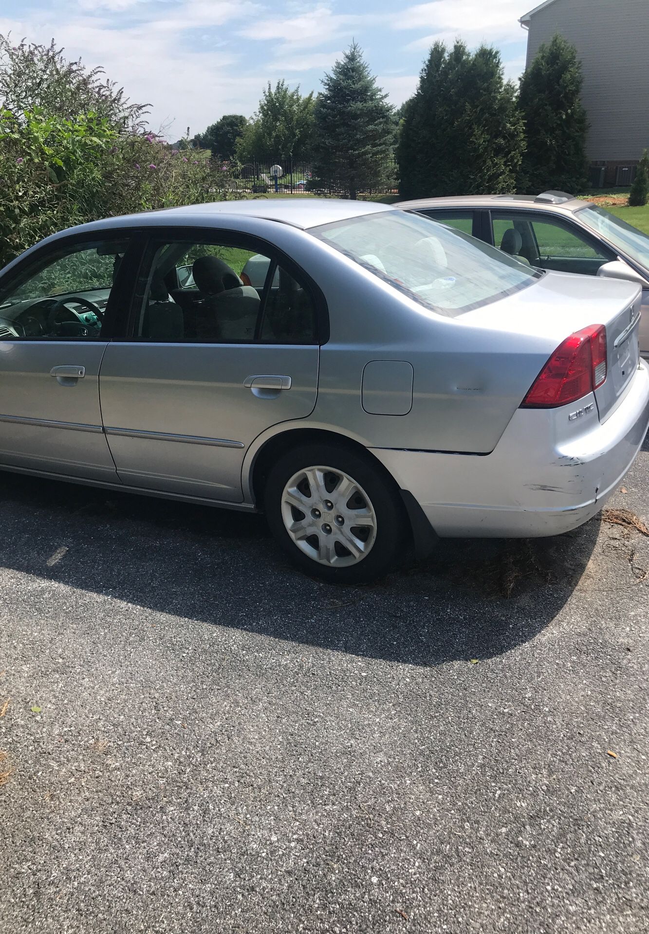 03 Honda Civic Ex 4 Cylinder For Parts Or As Is 300
