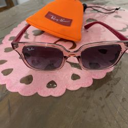 Girls Ray Ban Sunglasses Like New No Scratches 