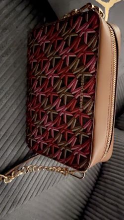 Michael Kors crossover bag