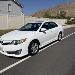 2012 Toyota Camry SE CLEAN TITLE 74k