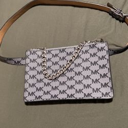 Michael Kors Belt Bag 