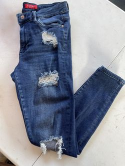Guess Dark Wash Denim 