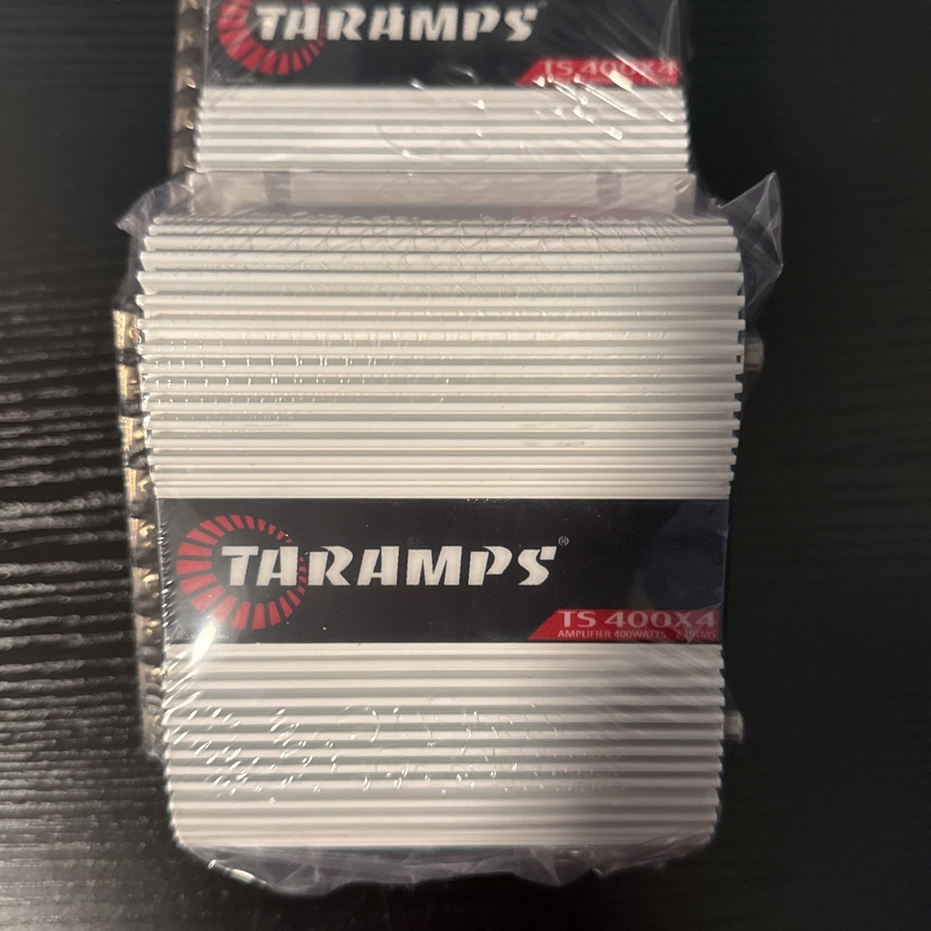 Two THRAMPS 400x4