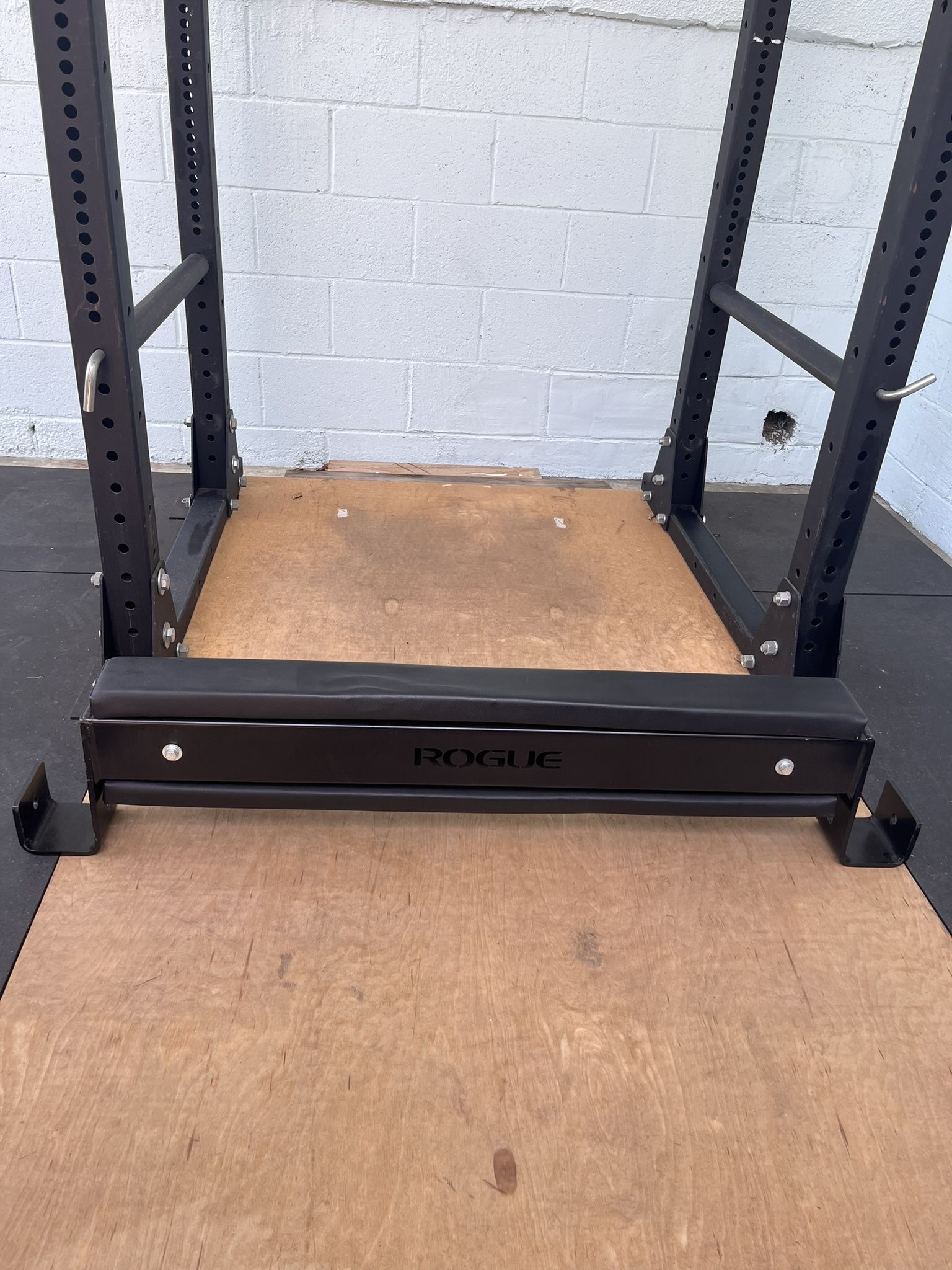Rogue Hip Thruster Attachment