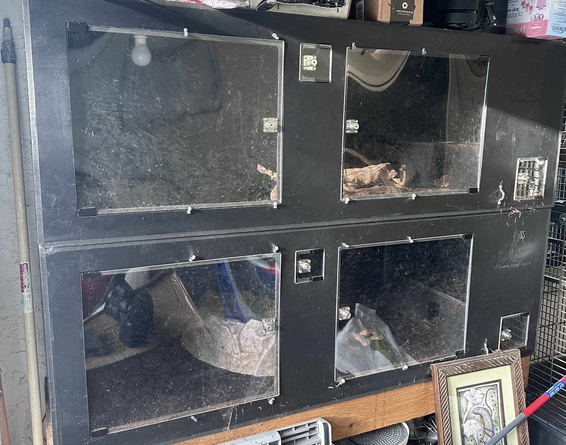 Black pvc Reptile Cage 