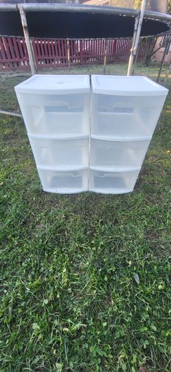 Plastic drawers