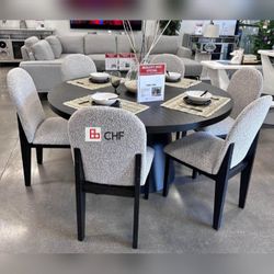 5 Pc Round dining table set (Table with 4 Chairs )