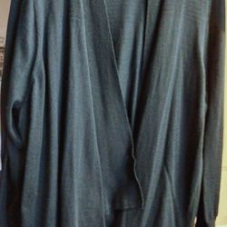 Ladies 26-28 Cardigan Sweater 