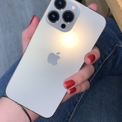 iPhone 13 Pro Max Unlocked 