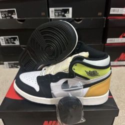 Nike Air Jordan 1 Retro High OG White Black Volt 575441-118 Size 4.5Y/6 Women Brand New