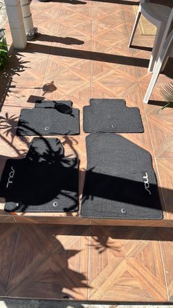 Original floor mats for 2014 to 2019 Kia Soul.