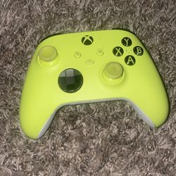 xbox  green controller 