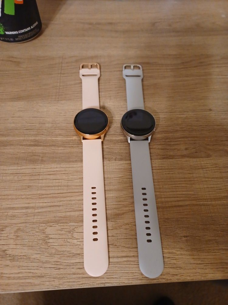 2 Galaxy Watches
