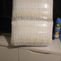 64 Count Size 2 Pampers 