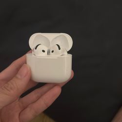 Airpods 4 