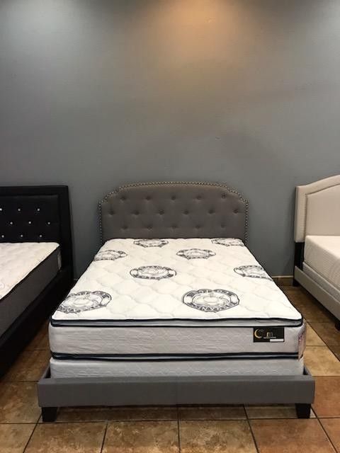 Queen bed with Mattress complete for Sale in Phoenix, AZ ...