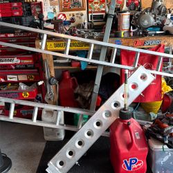 Black Widow Duel Dirt Bike hitch Carrier 