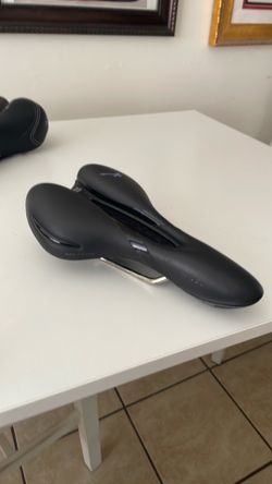 Selle royal respiro moderate saddle