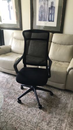 Computer chair