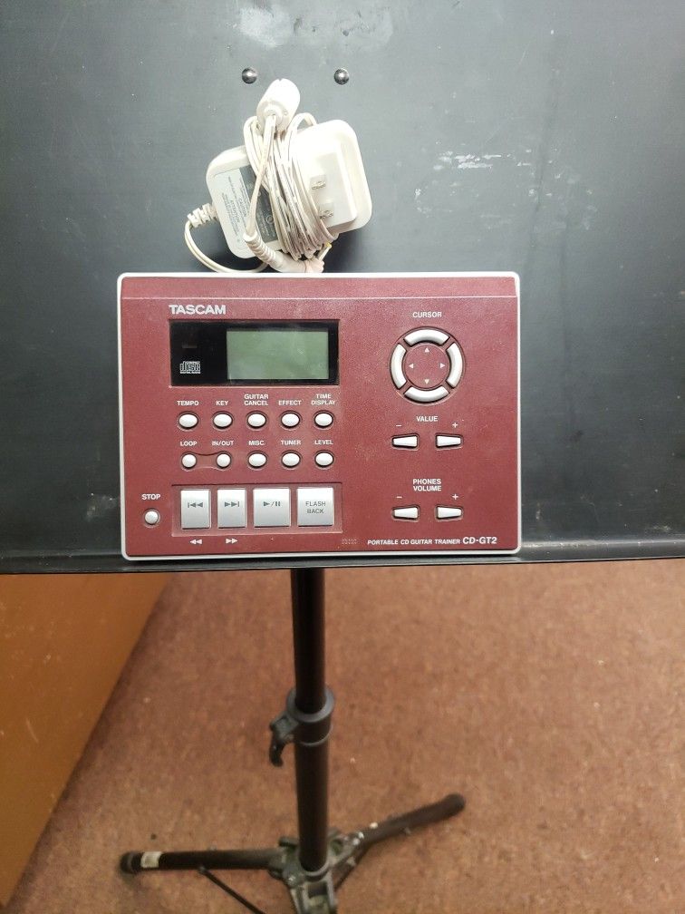 CD-GT2 TASCAM アウトレット】 TASCAM CDトレーナー ギター用 CD-GT2