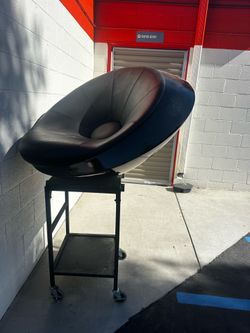 UFO Rocking Chair amazing