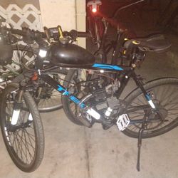 TREK Motorized Bike And Extra Parts 