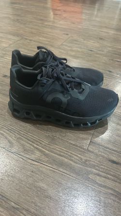 On shoes size 7.5 men