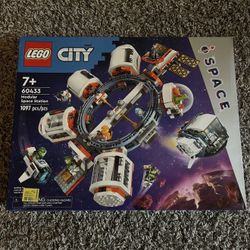 Lego 60433 City Modular Space Station Brand New