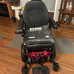 Nice Electric Wheelchair Like Brand New Never Been Used $3500
