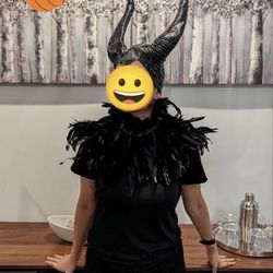 YoleShy Black Feather Neck Shawl with Maleficent Horns Headband Set Maleficent Costume Women Adult Halloween

