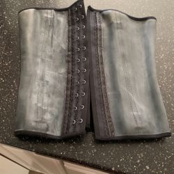 Waist Trainer