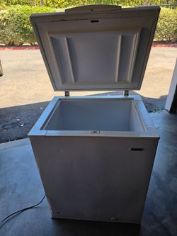 Freezer (kenmore)