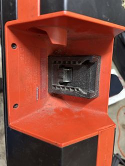 Milwaukee Speaker M12 and M18