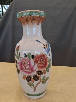 Vintage Chinese Floral and Butterfly  Ceramic Vase