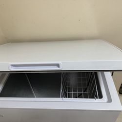 Chest Freezer 