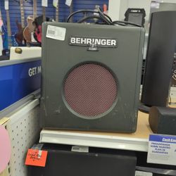 Behringer Amp