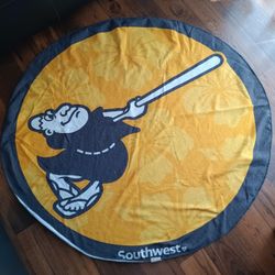 2021 San Diego Padres Swinging Friars Beach Towel Giveaway Pre-owned 