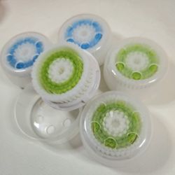Facial Cleansing Brush Heads, Face Brush Head Replacements. Face brush cleaners.