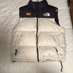 Large North face Puffer Vest