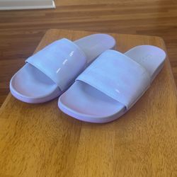 Almost new condition Adidas slides size 11 women’s