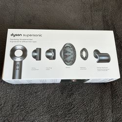 Dyson Supersonic Hair Dryer with Attachments - Silver